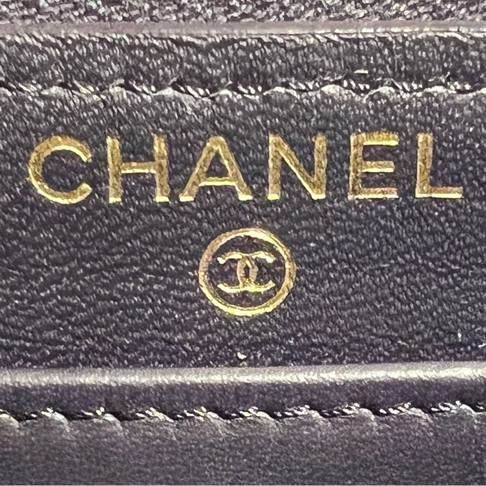 Chanel Reissue long zipper wallet second hand - Picture 9 of 14